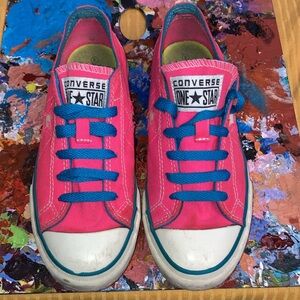 Vintage Converse One Star Women's size 6 Hot Pink & Teal